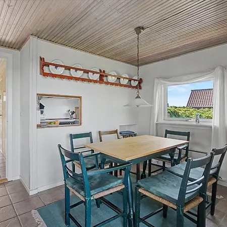Edla - 35m From The Sea By Interhome *