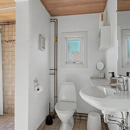 Edla - 35m From The Sea By Interhome * Frorup